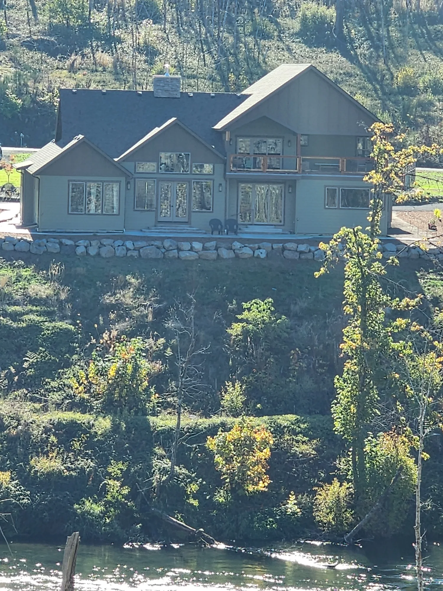 Hillside custom home built by OJEG Construction in Oregon